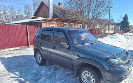 Chevrolet Niva I рестайлинг, 2011 год, 515 000 рублей, 5 фотография