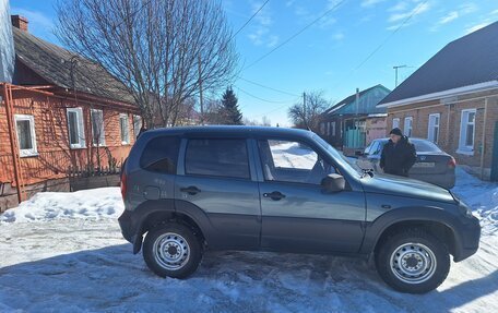 Chevrolet Niva I рестайлинг, 2011 год, 515 000 рублей, 6 фотография