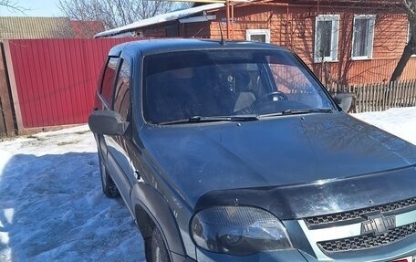 Chevrolet Niva I рестайлинг, 2011 год, 515 000 рублей, 4 фотография