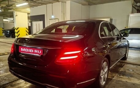 Mercedes-Benz E-Класс, 2016 год, 1 999 999 рублей, 8 фотография