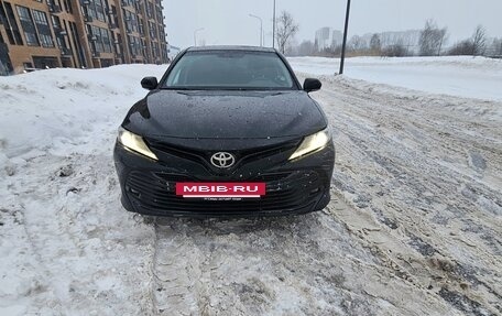 Toyota Camry, 2018 год, 2 550 000 рублей, 5 фотография