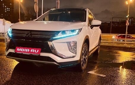 Mitsubishi Eclipse Cross, 2022 год, 2 500 000 рублей, 2 фотография