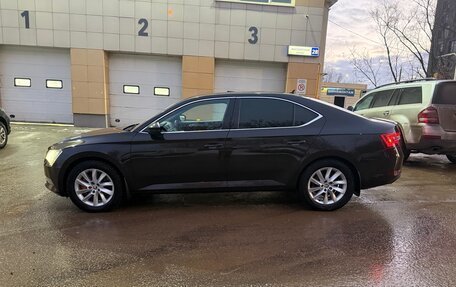 Skoda Superb III рестайлинг, 2017 год, 2 500 000 рублей, 2 фотография