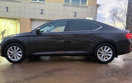 Skoda Superb III рестайлинг, 2017 год, 2 500 000 рублей, 13 фотография