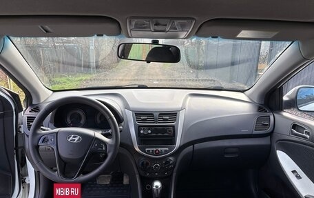 Hyundai Solaris II рестайлинг, 2011 год, 890 000 рублей, 8 фотография