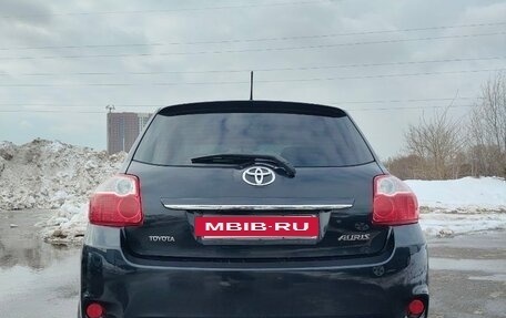 Toyota Auris II, 2010 год, 980 000 рублей, 7 фотография