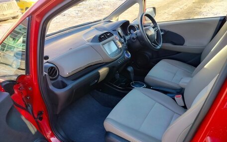 Honda Fit Shuttle I рестайлинг, 2012 год, 880 000 рублей, 13 фотография