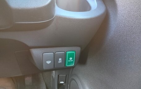 Honda Fit Shuttle I рестайлинг, 2012 год, 880 000 рублей, 24 фотография