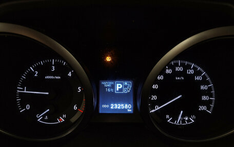 Toyota Land Cruiser Prado 150 рестайлинг 2, 2016 год, 3 709 000 рублей, 17 фотография