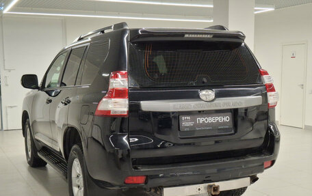 Toyota Land Cruiser Prado 150 рестайлинг 2, 2016 год, 3 709 000 рублей, 11 фотография