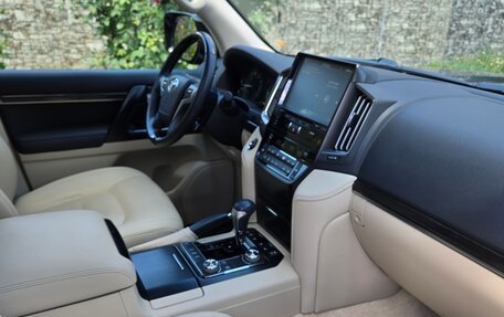 Toyota Land Cruiser 200, 2021 год, 11 200 000 рублей, 13 фотография