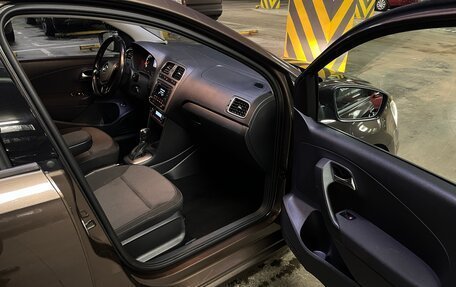 Volkswagen Polo VI (EU Market), 2017 год, 1 150 000 рублей, 8 фотография