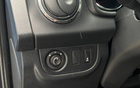 Renault Sandero II рестайлинг, 2019 год, 1 190 000 рублей, 12 фотография