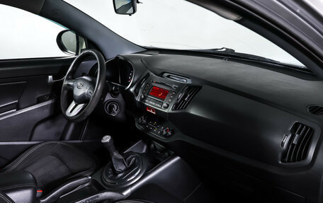 KIA Sportage III, 2011 год, 990 000 рублей, 11 фотография