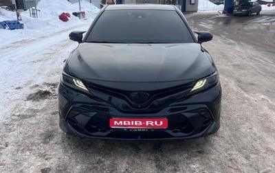 Toyota Camry, 2019 год, 3 500 000 рублей, 1 фотография