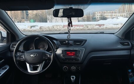 KIA Rio III рестайлинг, 2015 год, 1 000 000 рублей, 10 фотография