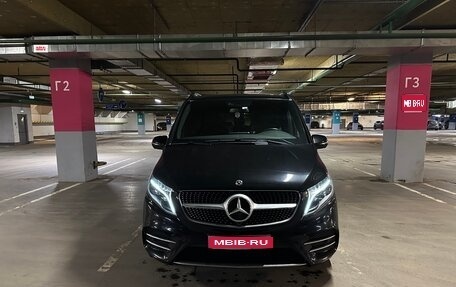 Mercedes-Benz V-Класс, 2020 год, 7 000 000 рублей, 1 фотография