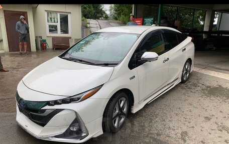 Toyota Prius IV XW50, 2017 год, 5 фотография