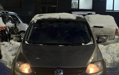Volkswagen Golf Plus II, 2011 год, 490 000 рублей, 3 фотография