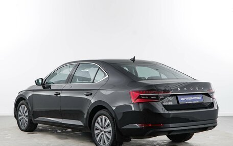 Skoda Superb III рестайлинг, 2021 год, 2 227 077 рублей, 2 фотография