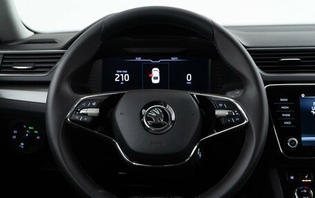 Skoda Superb III рестайлинг, 2021 год, 2 227 077 рублей, 14 фотография