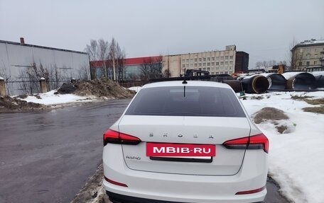 Skoda Rapid II, 2021 год, 1 500 000 рублей, 2 фотография