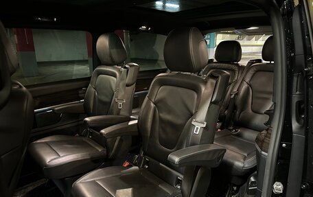 Mercedes-Benz V-Класс, 2020 год, 7 000 000 рублей, 15 фотография