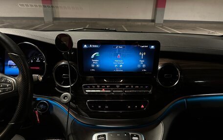 Mercedes-Benz V-Класс, 2020 год, 7 000 000 рублей, 28 фотография