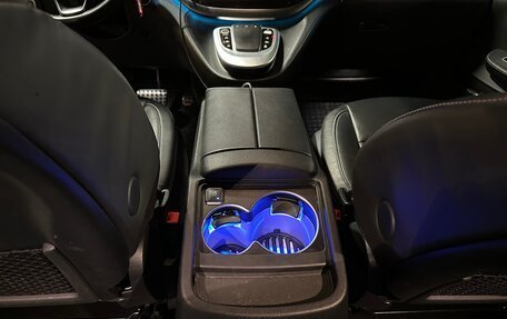 Mercedes-Benz V-Класс, 2020 год, 7 000 000 рублей, 19 фотография