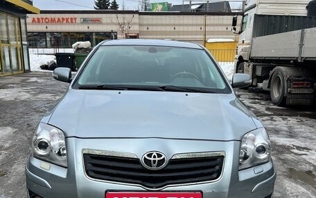 Toyota Avensis III рестайлинг, 2008 год, 1 099 000 рублей, 1 фотография