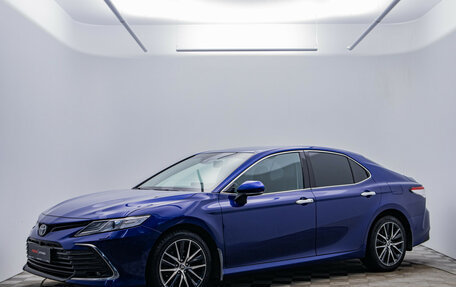 Toyota Camry, 2021 год, 3 440 000 рублей, 1 фотография