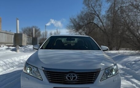 Toyota Camry, 2012 год, 1 820 000 рублей, 2 фотография