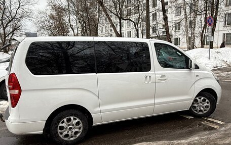 Hyundai Grand Starex Grand Starex I рестайлинг 2, 2012 год, 1 590 000 рублей, 7 фотография