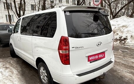 Hyundai Grand Starex Grand Starex I рестайлинг 2, 2012 год, 1 590 000 рублей, 10 фотография