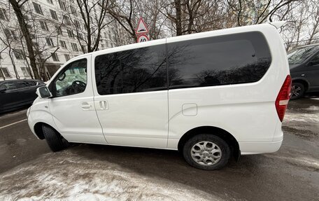 Hyundai Grand Starex Grand Starex I рестайлинг 2, 2012 год, 1 590 000 рублей, 11 фотография