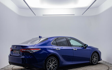 Toyota Camry, 2021 год, 3 440 000 рублей, 5 фотография