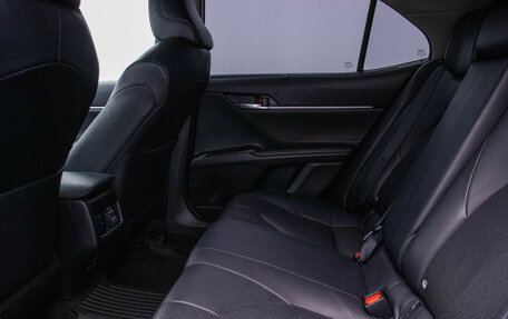 Toyota Camry, 2021 год, 3 440 000 рублей, 11 фотография