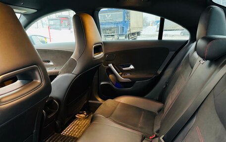 Mercedes-Benz CLA, 2019 год, 2 950 000 рублей, 13 фотография