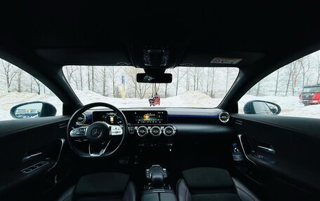 Mercedes-Benz CLA, 2019 год, 2 950 000 рублей, 14 фотография