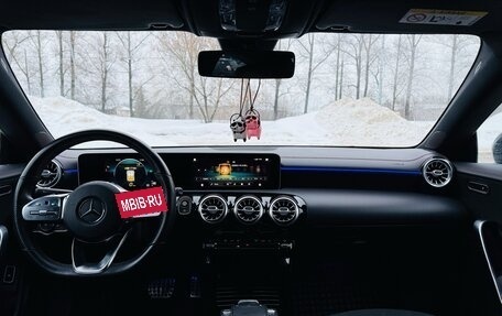 Mercedes-Benz CLA, 2019 год, 2 950 000 рублей, 10 фотография