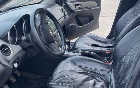 Chevrolet Cruze II, 2014 год, 750 000 рублей, 3 фотография