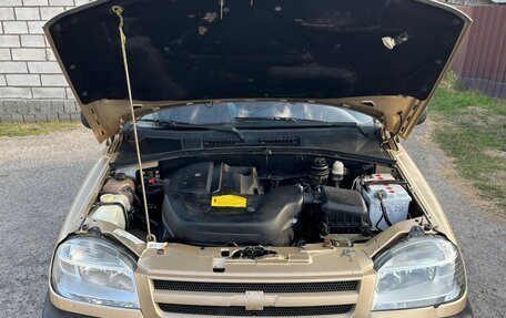 Chevrolet Niva I рестайлинг, 2005 год, 450 000 рублей, 8 фотография