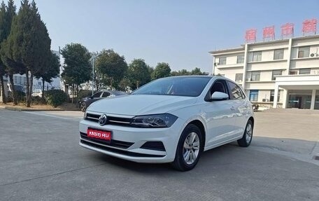 Volkswagen Polo, 2021 год, 1 400 000 рублей, 1 фотография