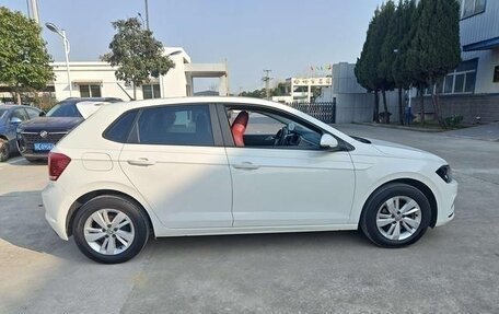 Volkswagen Polo, 2021 год, 1 400 000 рублей, 8 фотография