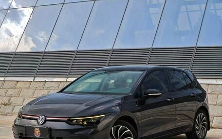 Volkswagen Golf VII, 2021 год, 2 000 000 рублей, 1 фотография