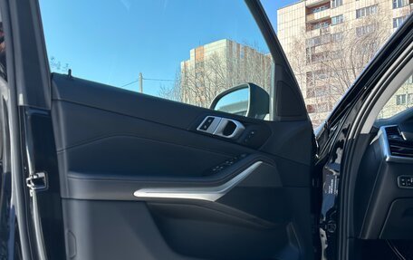 BMW X5, 2019 год, 5 700 000 рублей, 29 фотография