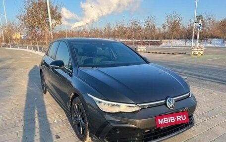 Volkswagen Golf VII, 2021 год, 2 000 000 рублей, 3 фотография