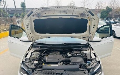 Volkswagen Polo, 2021 год, 1 300 000 рублей, 8 фотография