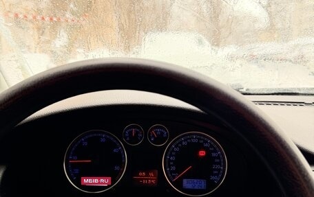 Volkswagen Passat B5+ рестайлинг, 2002 год, 310 000 рублей, 2 фотография