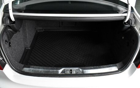 Skoda Superb III рестайлинг, 2012 год, 1 019 000 рублей, 18 фотография